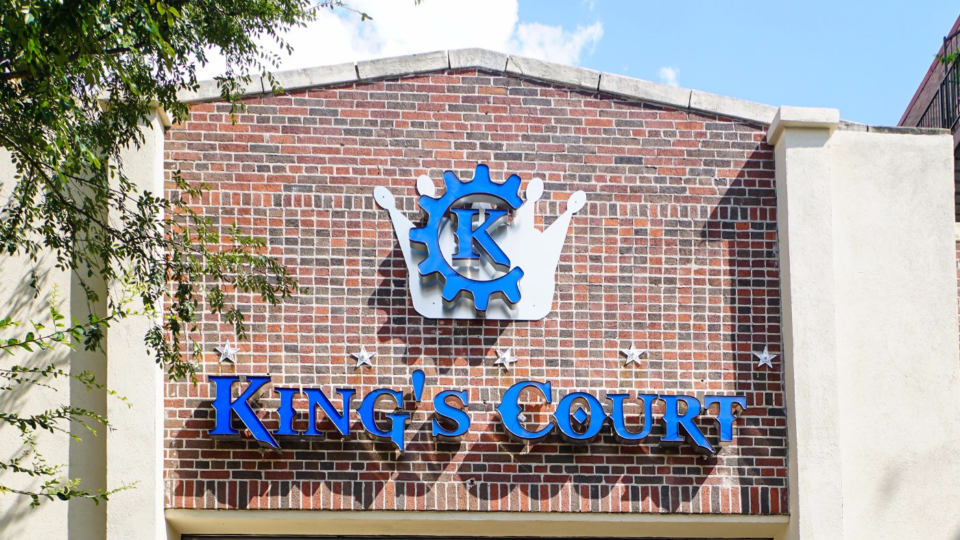 kings-court-1