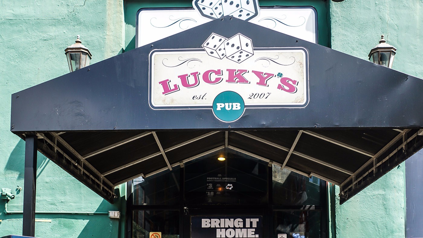 luckys-pub